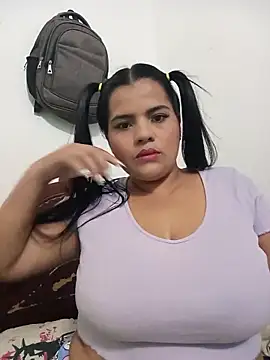  QueenSofia  online show from November 29, 2025, 1:50 am