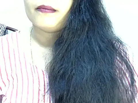 Muskan Jha online show from April 13, 2026, 1:37 pm