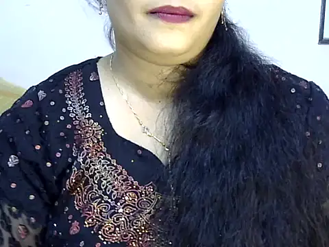 Muskan Jha online show from July 7, 2026, 12:52 pm