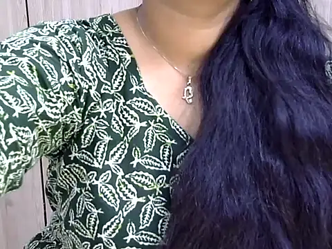 Muskan Jha online show from March 26, 2026, 1:53 pm