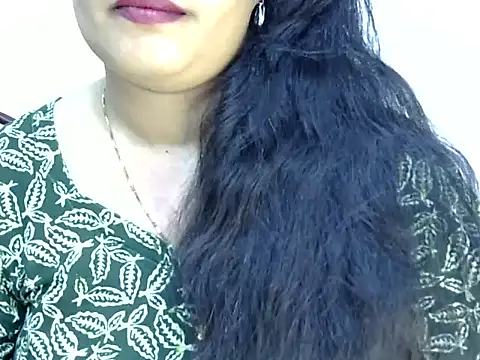 Muskan Jha online show from April 14, 2026, 1:49 pm