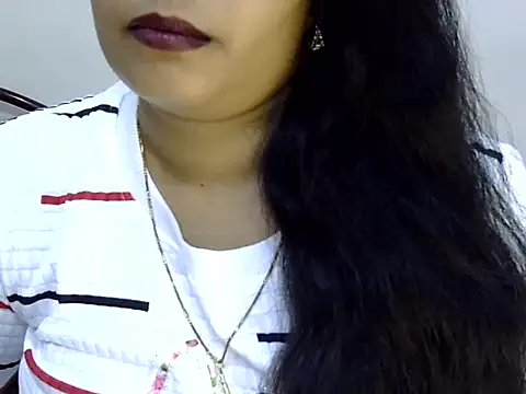 Muskan Jha online show from April 11, 2026, 1:04 pm