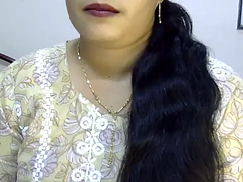 Muskan Jha online show from July 6, 2026, 1:07 pm