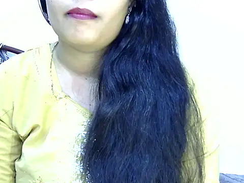 Muskan Jha online show from April 13, 2026, 1:31 am