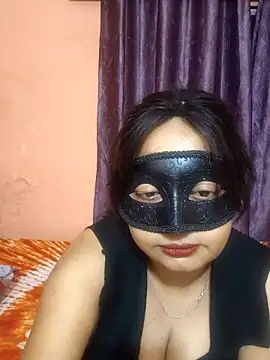 Cute-richa1 online show from December 19, 2025, 1:46 pm