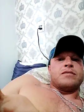 Snapshot of patraick chatting on November 24, 2025, 2:17 pm patraick online show from November 24, 2025, 2:17 pm