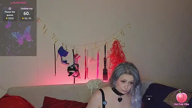 ElaraSable online show from April 10, 2026, 3:19 pm