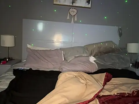 kittycat202501 online show from February 21, 2026, 11:18 pm