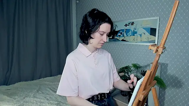 NenaBriand online show from November 30, 2025, 8:04 am