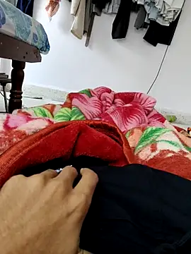 Snapshot of DesiAnita3693 chatting on December 1, 2025, 10:05 am DesiAnita3693 online show from December 1, 2025, 10:05 am