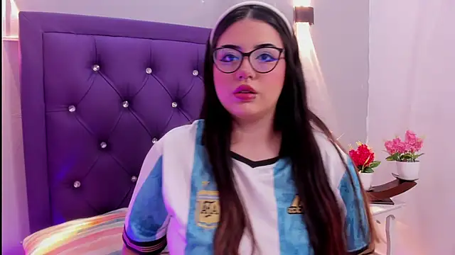 Violeta Morgan  online show from November 27, 2025, 12:49 pm