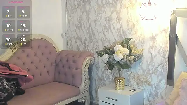 LILITH LIBELULA online show from November 24, 2025, 7:03 pm