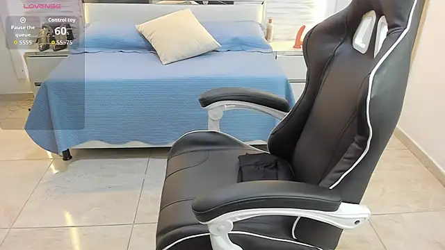 Snapshot of Tahira_bakir chatting on January 13, 2026, 12:20 pm Tahira bakir online show from January 13, 2026, 12:20 pm