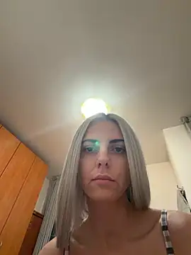 feliciafelon online show from January 14, 2026, 9:51 pm