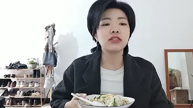 adele8731 online show from December 17, 2025, 2:27 am