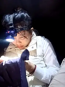 mon1-day online show from November 18, 2025, 1:54 am