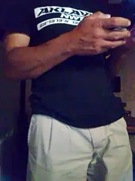 MilfyDilf40 online show from November 23, 2025, 3:27 am