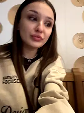 ErikaMuse online show from November 23, 2025, 4:22 am