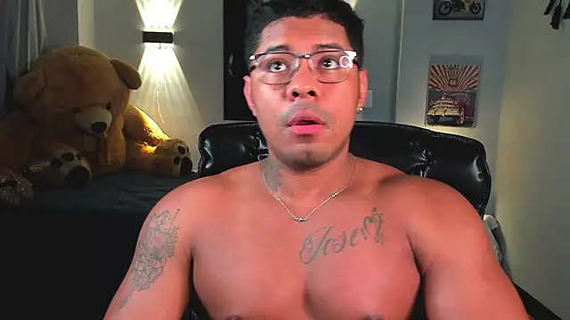 LEONHDZ online show from November 21, 2025, 5:28 am