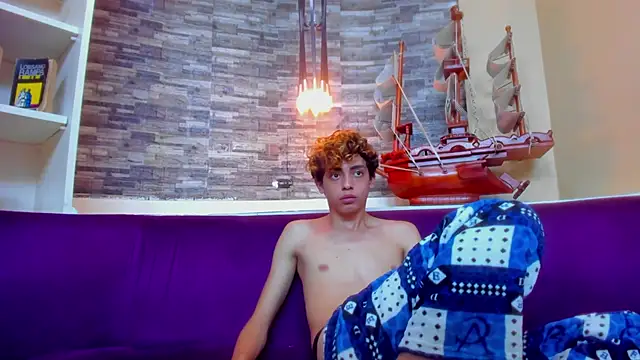 Twinkk Guy online show from November 29, 2025, 4:51 pm