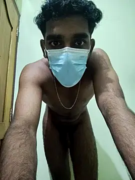 Yournextdoorboy online show from November 20, 2025, 4:29 pm