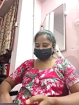 Snapshot of Tamil_devagi chatting on November 29, 2025, 4:56 am Tamil devagi online show from November 29, 2025, 4:56 am