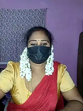 Snapshot of Tamil_devagi chatting on May 8, 2026, 8:18 am Tamil devagi online show from May 8, 2026, 8:18 am