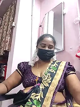 Snapshot of Tamil_devagi chatting on November 28, 2025, 9:09 am Tamil devagi online show from November 28, 2025, 9:09 am