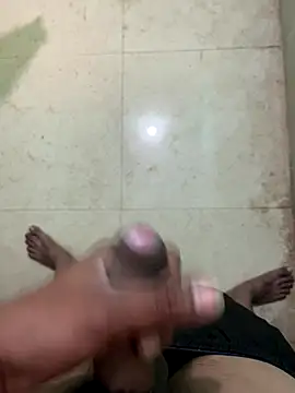 Fuckstar2001xh online show from December 3, 2025, 6:36 am