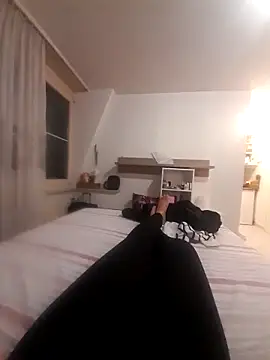 mi vitor online show from November 18, 2025, 5:49 pm