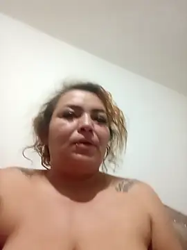 Snapshot of Carsu10 chatting on December 2, 2025, 1:13 pm Carsu10 online show from December 2, 2025, 1:13 pm