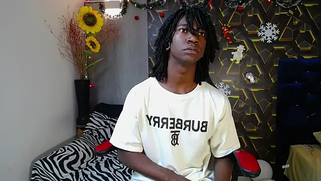 Snapshot of negga_cum chatting on November 28, 2025, 1:55 pm negga cum online show from November 28, 2025, 1:55 pm