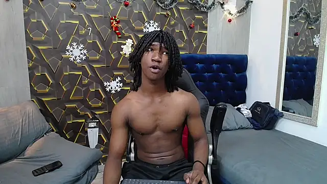 Snapshot of negga_cum chatting on December 18, 2025, 1:37 pm negga cum online show from December 18, 2025, 1:37 pm