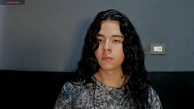 Angel-umbra online show from November 29, 2025, 9:04 pm