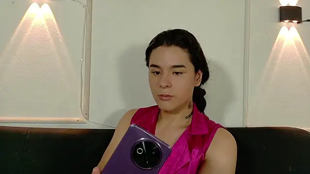 Snapshot of Angel-umbra chatting on May 21, 2026, 11:02 pm Angel-umbra online show from May 21, 2026, 11:02 pm