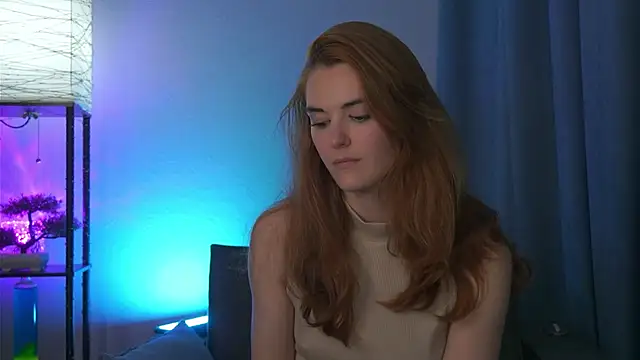 Snapshot of foxy_cute4you chatting on June 3, 2026, 7:07 pm foxy cute4you online show from June 3, 2026, 7:07 pm