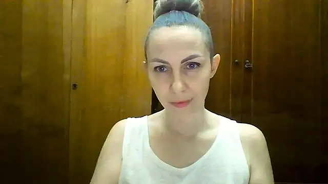 Sweet Girlxq online show from December 4, 2025, 2:32 am