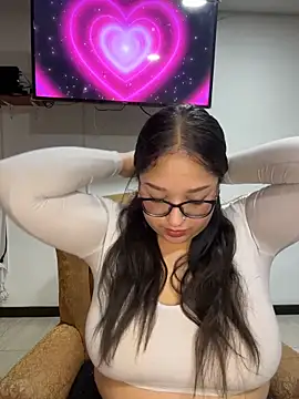 Whitneyy online show from November 20, 2025, 3:07 am