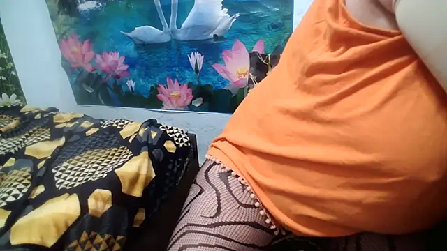 AnnaXGoldX online show from May 14, 2026, 12:35 pm