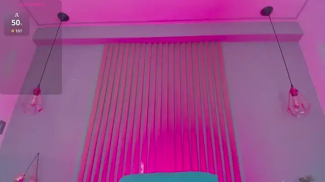 nicolesteele  online show from December 16, 2025, 7:40 pm