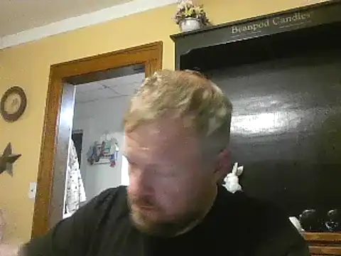 Snapshot of TheOneDonShaun chatting on June 3, 2026, 2:45 am TheOneDonShaun online show from June 3, 2026, 2:45 am