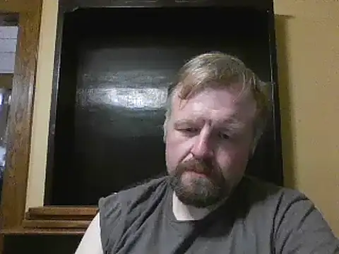 Snapshot of TheOneDonShaun chatting on April 29, 2026, 1:54 am TheOneDonShaun online show from April 29, 2026, 1:54 am