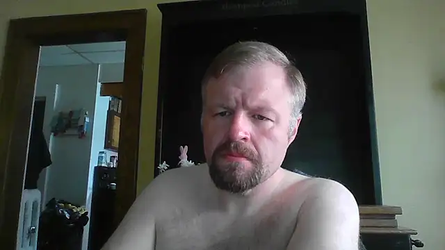 Snapshot of TheOneDonShaun chatting on April 19, 2026, 7:38 pm TheOneDonShaun online show from April 19, 2026, 7:38 pm