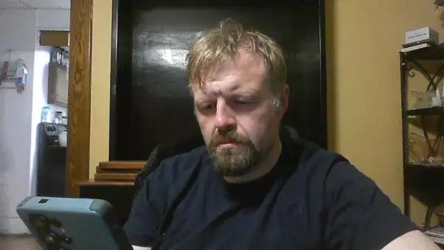 Snapshot of TheOneDonShaun chatting on April 28, 2026, 2:27 am TheOneDonShaun online show from April 28, 2026, 2:27 am