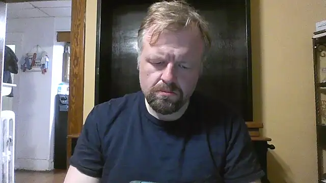 Snapshot of TheOneDonShaun chatting on April 21, 2026, 2:51 am TheOneDonShaun online show from April 21, 2026, 2:51 am