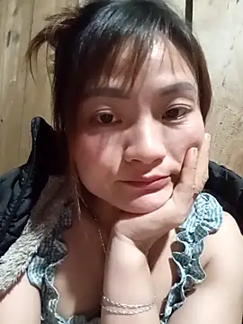 Lee-Thee online show from December 1, 2025, 1:12 pm