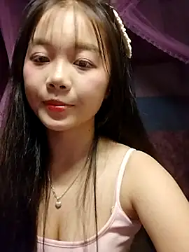 Snapshot of Baa-bee22 chatting on August 7, 2026, 1:44 am Baa-bee22 online show from August 7, 2026, 1:44 am
