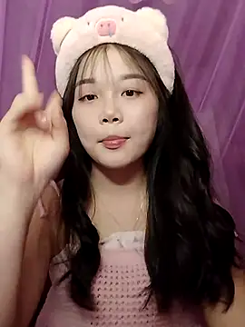 Baa-bee22 online show from April 20, 2026, 1:19 am