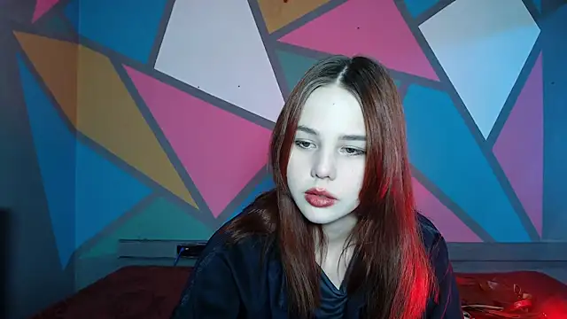 onessandra online show from November 25, 2025, 2:12 am