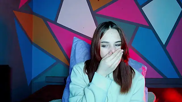 onessandra online show from December 3, 2025, 2:45 am